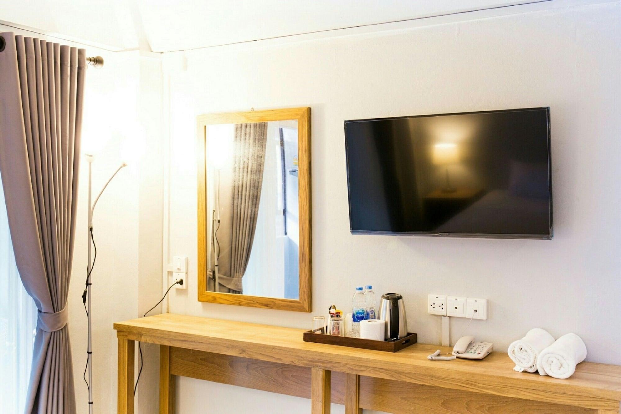 Ratana Hotel Chiang Mai Eksteriør billede